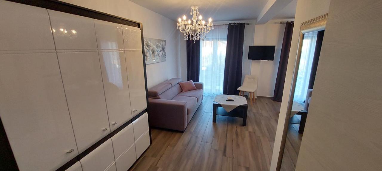 Holiday Apartments Cecilija Супетарска Драга Екстериор снимка