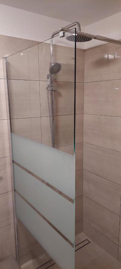 Holiday Apartments Cecilija Супетарска Драга Екстериор снимка