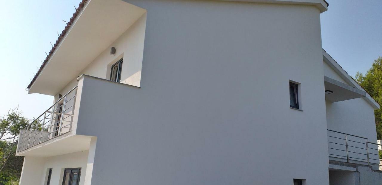Holiday Apartments Cecilija Супетарска Драга Екстериор снимка